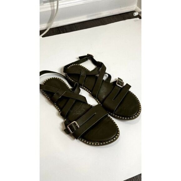 Rouge Helium Women's Cute Strappy Open‎ Toes Ankle Strap Summer Flat Sandals - Picture 2 of 6